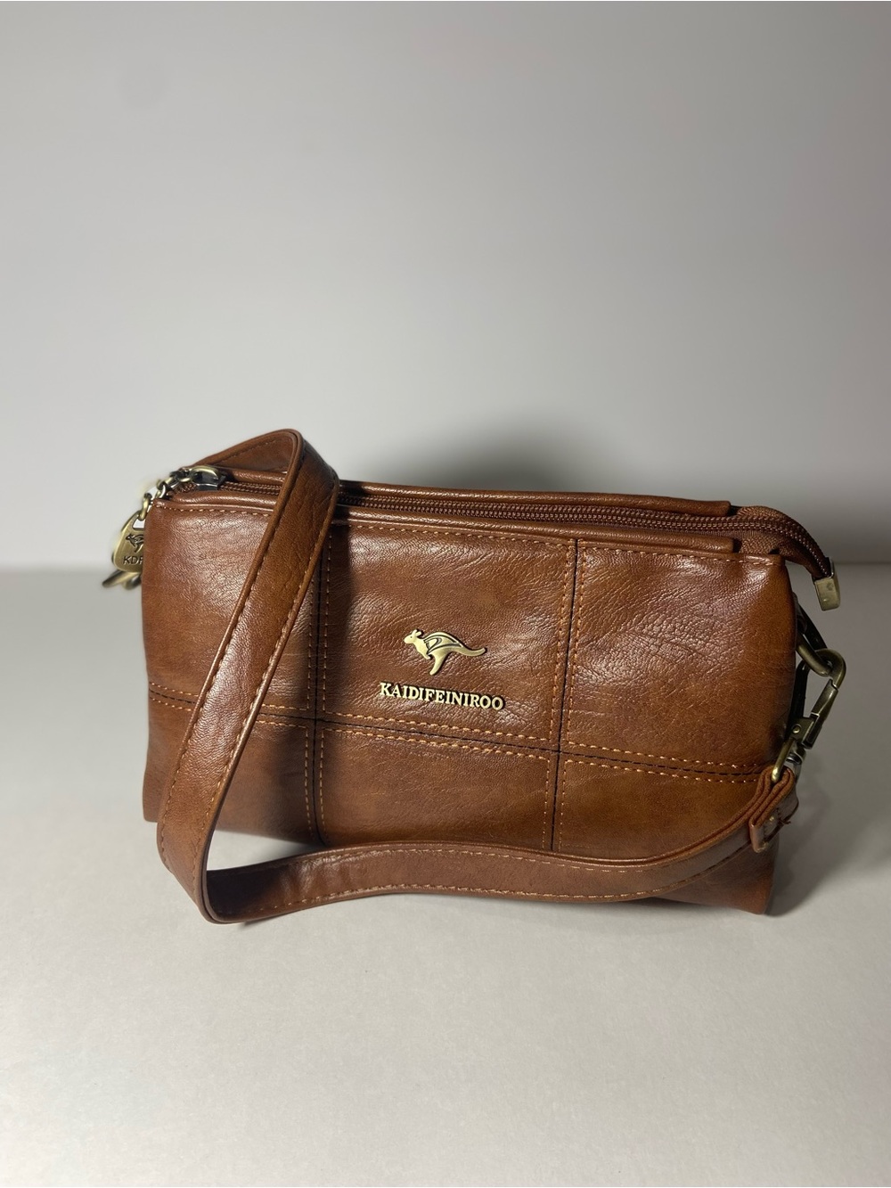 Elegant Vintage crossbody bag✨